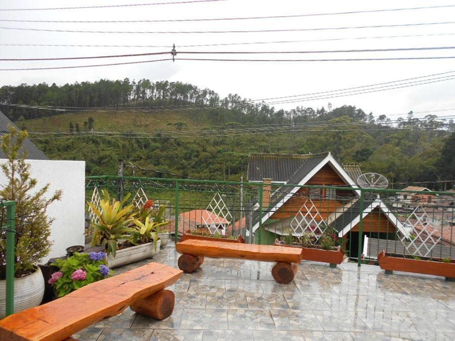 Pousada Monte Suico Campos do Jordão Екстериор снимка
